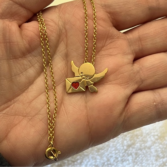 Avon Vintage 1980 Love Dove Pendant Necklace - 15in Gold Tone - Picture 4 of 5